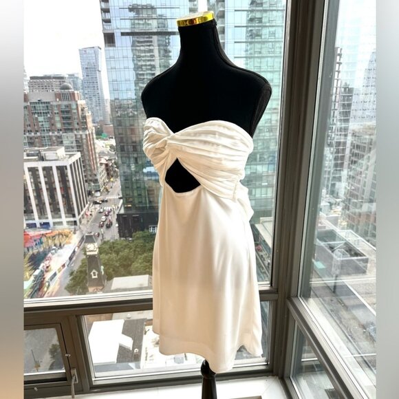 🆕 PRINCESS POLLY 🧿 NWOT Shellie Mini Dress, White - Size US 8 - Picture 6 of 16